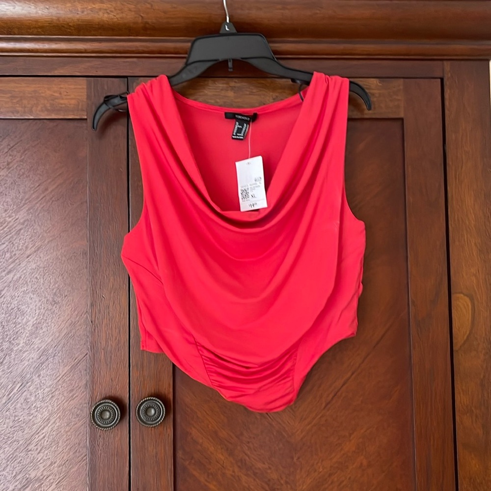 Forever 21 red scoop neck tank NWT